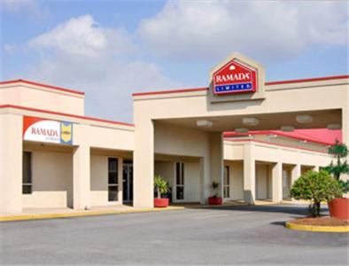 Ramada Ltd. Conference Center Hotel Tifton Bagian luar foto